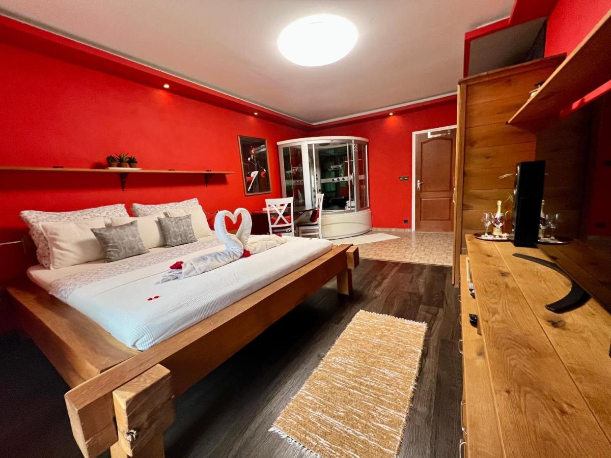 Privat Adriana Apartment Kremnica Exterior photo